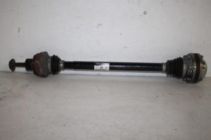 17811049 – 8R0501203C – Aandrijfas links-achter