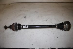 17831646 – 8R0501203C – Aandrijfas links-achter