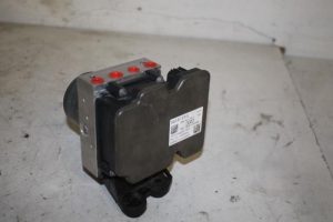 17824937 – 8W0907379Q – ABS Pumpe