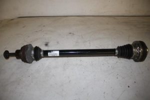 17831647 – 8R0501203C – Aandrijfas links-achter