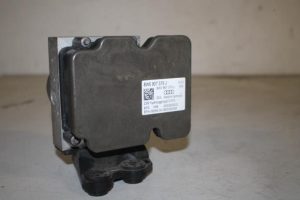 17818505 – 8W0614517M – ABS Pumpe
