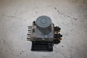 17813824 – 8R0614517DA – ABS Pumpe