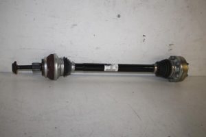 17815755 – 8W0501203E – Antriebswelle links hinten