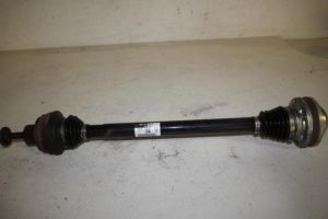 17819181 – 8R0501203C – Aandrijfas links-achter