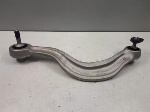 20502972 – 4KE505398 – Draagarm rechts-achter