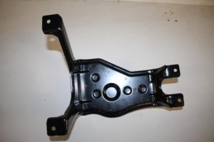 17802011 – 4G0802715 – Steun (diversen)