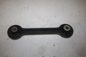 17831241 – 8K0411317D – Anti-roll bar guide