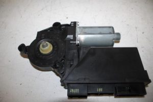 17830102 – 8E2959801F – Door window motor