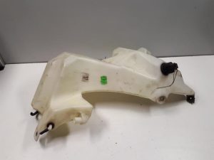 19472499 – 8H0955453M – Front windscreen washer reservoir