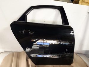 21173171 – 4H0833052CY9T – Portier 4Deurs rechts-achter