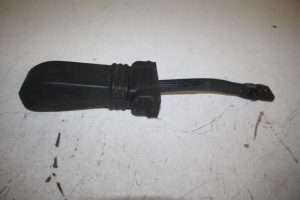 17811327 – 4G8837249B – Deurvanger 4Deurs links-voor