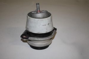 17825630 – 7L8199131A – Motorlager