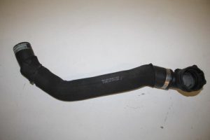 17802643 – 8K0121055E – Kühlerschlauch