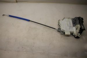 17796103 – 8J2837015C – Deurslot Mechaniek 4Deurs links-voor