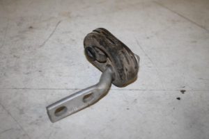 17822119 – 8K0253144A – Steun (diversen)