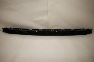 17795662 – 4G5807458 – Stoßstangenstütze mitte hinten