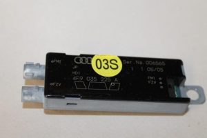 17789876 – 4F9035225A – Antenne Versterker