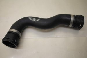 17798381 – 4H0122101C – Kühlerschlauch