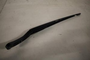 17821945 – 4F1955408B – Front wiper arm