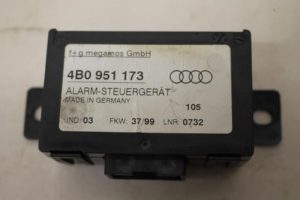 17796021 – 4B0951173 – Alarm module