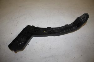 17820013 – 81A807253 – Bumpersteun links-achter