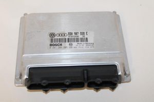 17790703 – 8D0907558E – Computer Motormanagement
