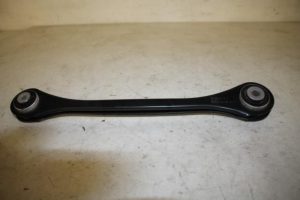 17819733 – 4M0505291D – Draagarm links-achter