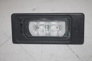 17809574 – 3AF943021 – Registration plate light