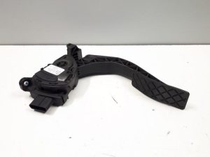 20367330 – 8K1723523A – Accelerator pedal