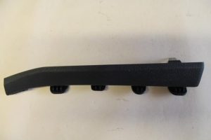 17793291 – 4G08682044PK – A-stijl Afdekkap rechts