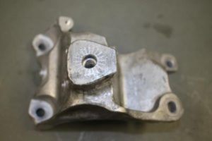 17820769 – 4H0199307AK – Motorlager