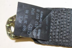 17787631 – 4B9857807BV04 – Veiligheidsgordel midden-achter