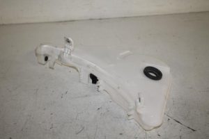 17811179 – 4G8955451K – Front windscreen washer reservoir