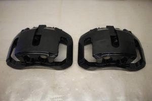 17801644 – 4E0615123 – Bremszange links vorne