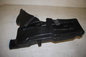 17821506 – 8W6955451E – Front windscreen washer reservoir