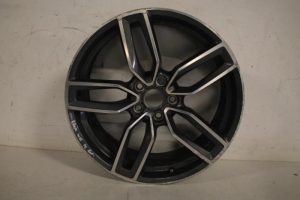 17815629 – 8V0601025AB – Velg