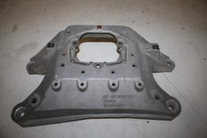17821226 – 8K0399263AF – Steun (diversen)