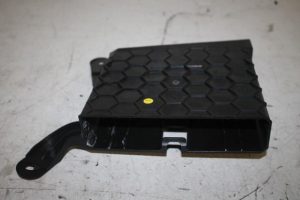 17814571 – 4M0907815 – Steun (diversen)