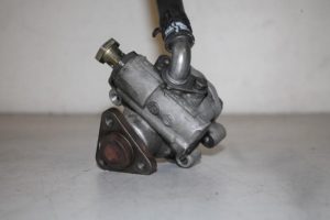 17828854 – 7L8422154 – Lenkkraftverstärker Pumpe