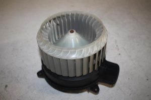 17806174 – 4H1820021B – Kachel Ventilatiemotor
