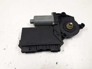 18585083 – 8H2959802 – Door window motor