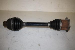 17818039 – 8R0407271C – Antriebswelle links vorne