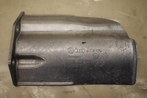 17797950 – 5Q0407720 – Afdekplaat diversen