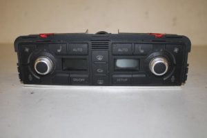 17817852 – 4E0820043D5PR – Climatronic Panel