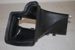 17804318 – 4H0129509B – Air intake hose