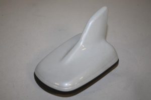 17817599 – 4M0035503K0K1 – GPS antenna