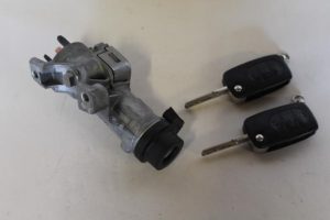 17790309 – 4B0905851G – Stuurslot