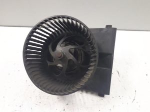 19060084 – 1J1819021 – Kachel Ventilatiemotor