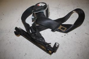 17813359 – 8P3857705BV04 – Sicherheitsgurt links vorne