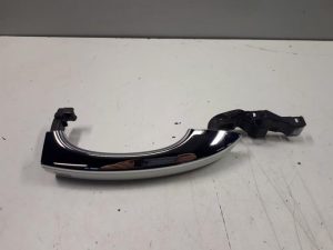 21242826 – 4H0837206CS9R – Portiergreep 4Deurs rechts-voor